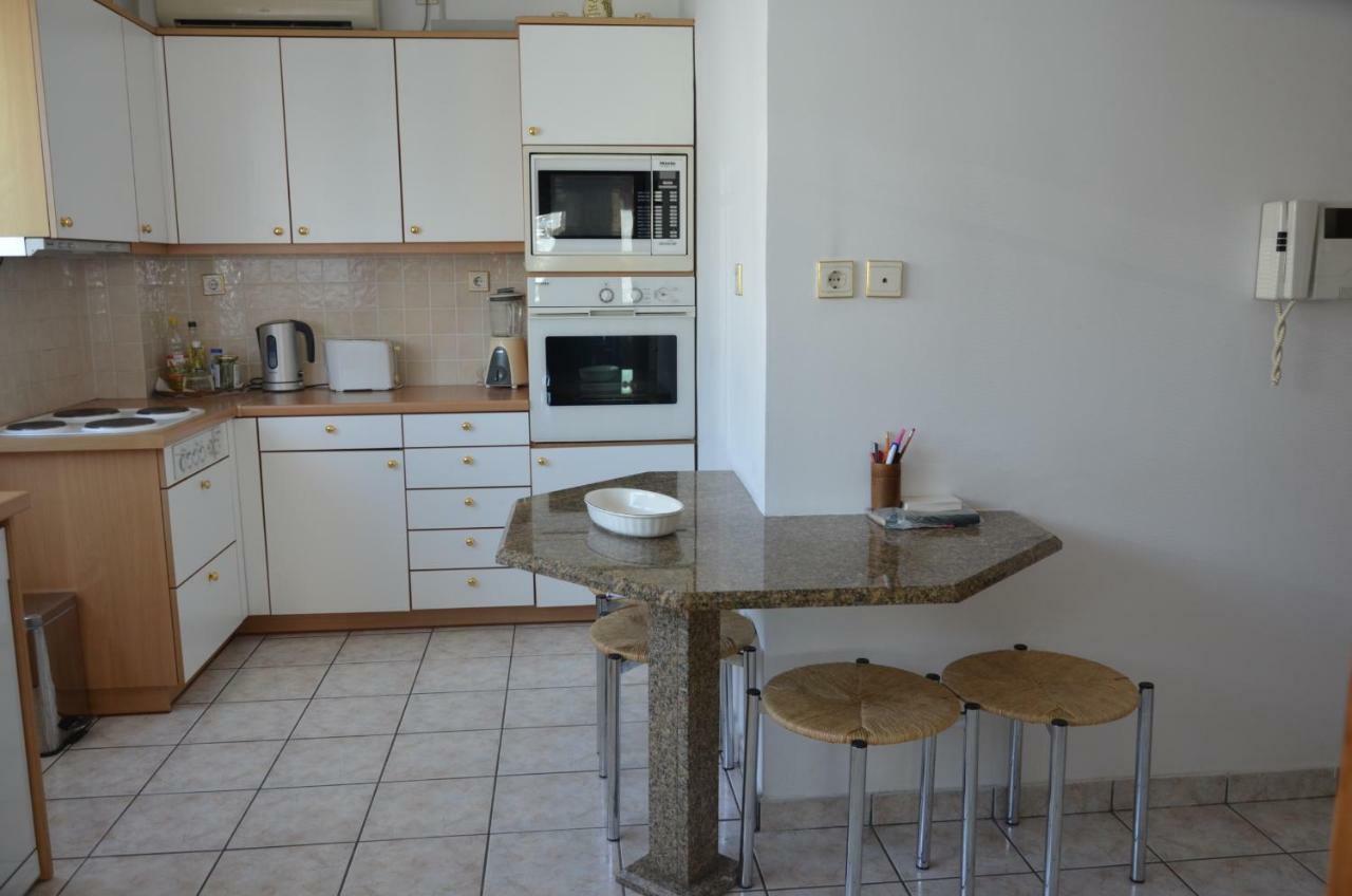 Perfect Beachfront Apartment أثينا المظهر الخارجي الصورة