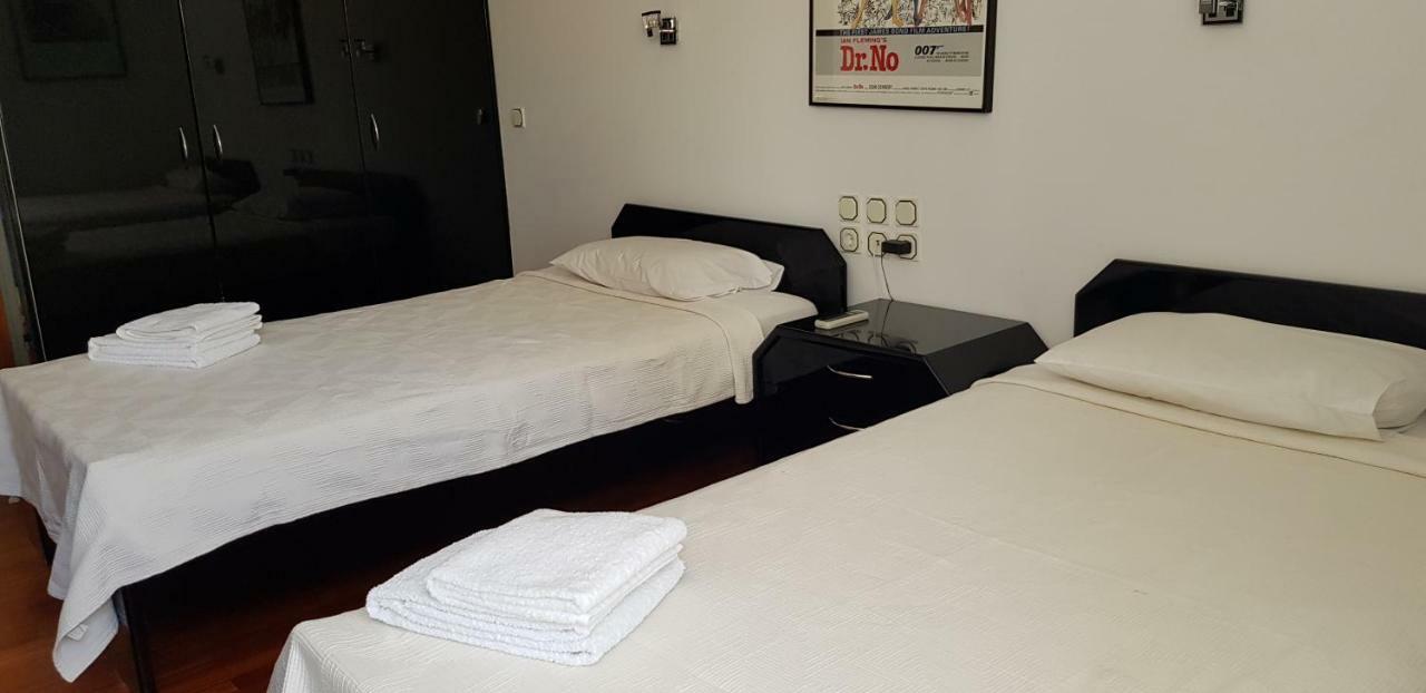 Perfect Beachfront Apartment أثينا المظهر الخارجي الصورة